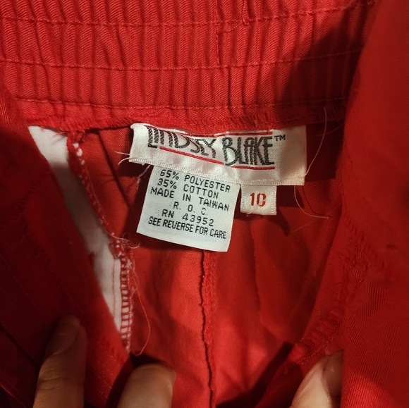 Lindsey Blake Size 10 Red Shorts Vintage - Picture 2 of 3